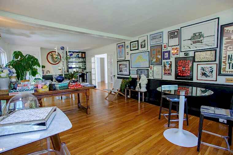 Breakfast Room with tables