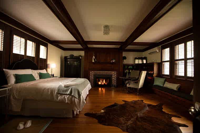 Room With Fireplace